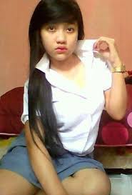 Cewek SMA Pamer Memek 2.jpg